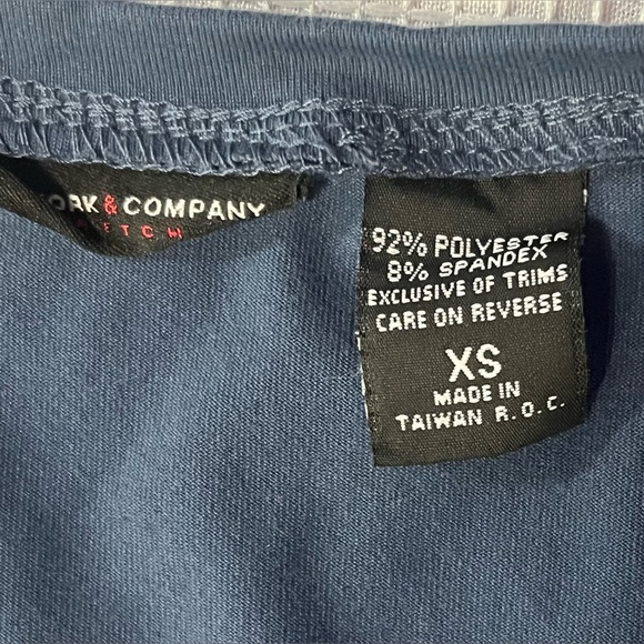 New York & Company Blue Sleeveless Fitted Camisole Tank Top Lace Detail XS - Picture 6 of 10